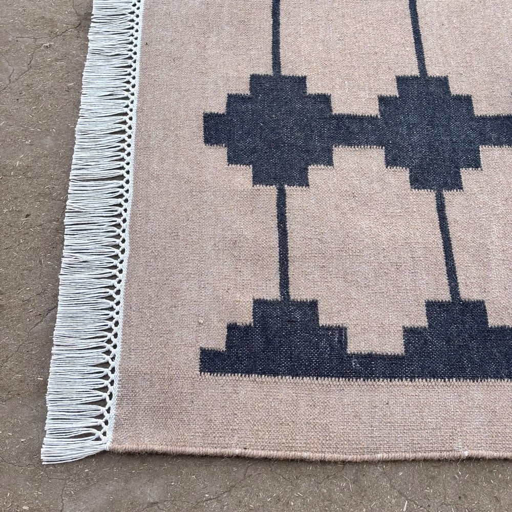 Handcrafted Multicolor Wool Vintage Dhurrie For Living